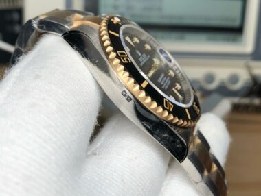 SUBMARINER NEGRO Y ORO - Imagen 4