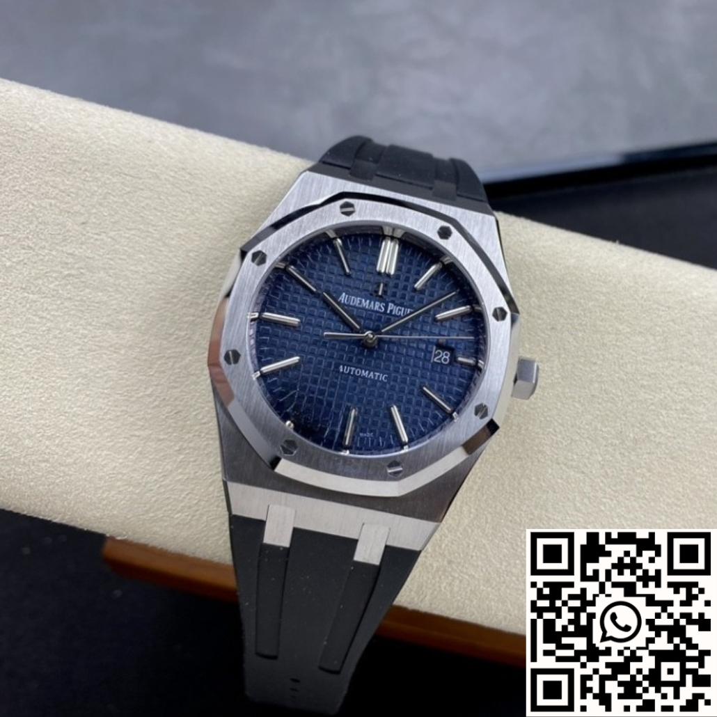 Audemars Piguet Royal Oak Azul 41mm – Ref. 15500ST - Imagen 4