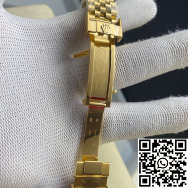 Rolex GMT-Master II Yellow Gold 40mm ref. 126718LN - Imagen 3
